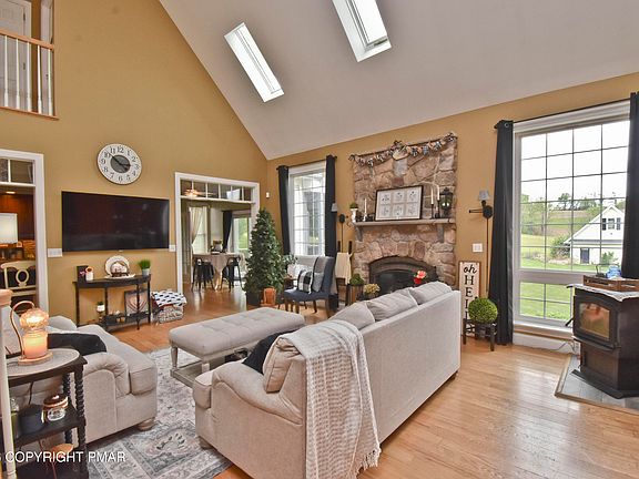 2nd image of 1188 Belvidere Corner Rd