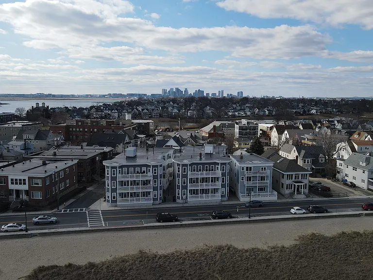 90 Winthrop Shore Dr #1B — Photo 14