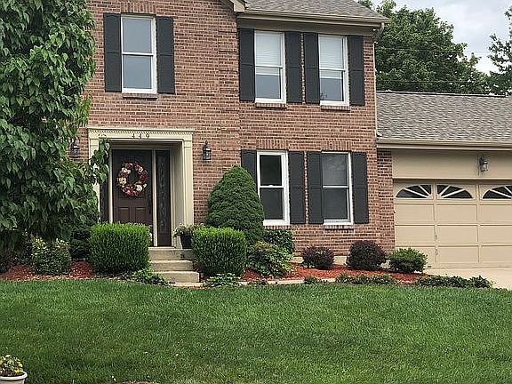 3rd image of 449 Larkspur Ct