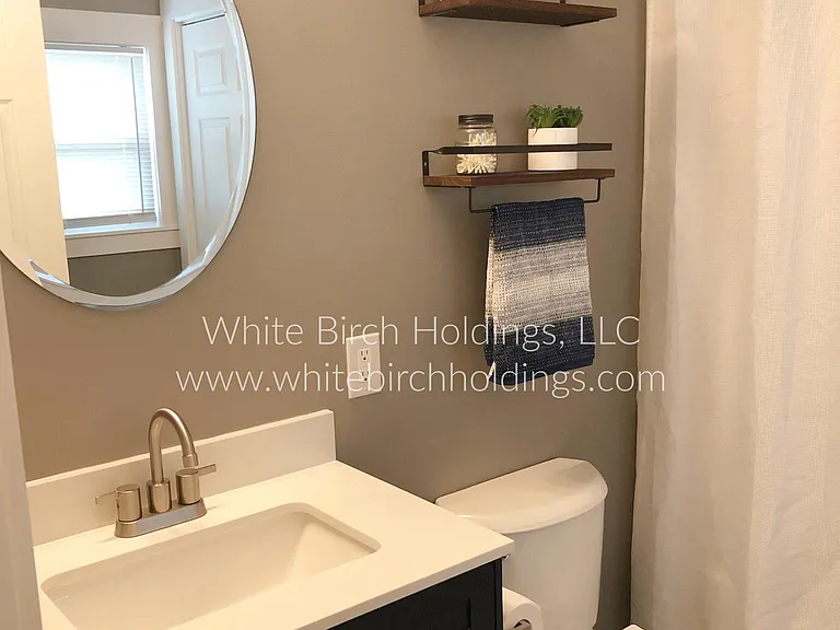 Main Bathroom