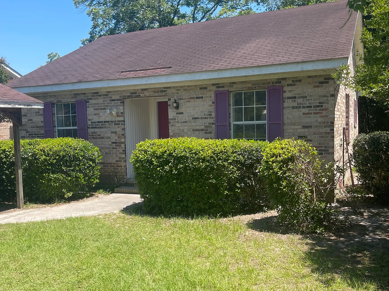 2 bed, 936 sqft, $1,050 — Photo 1