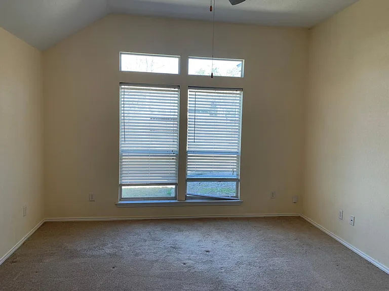2708 Butterfly Dr — Photo 17