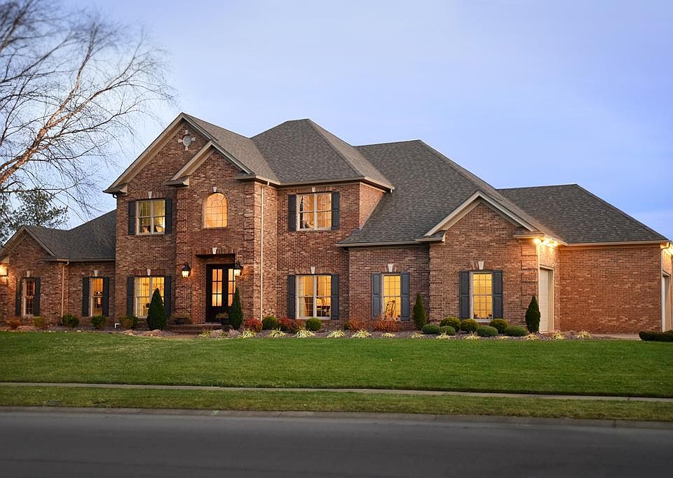 1st image of 4235 Lake Forest Dr
