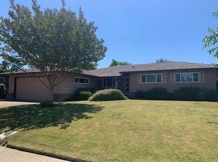 75 Lakeshore Cir, Sacramento, CA 95831