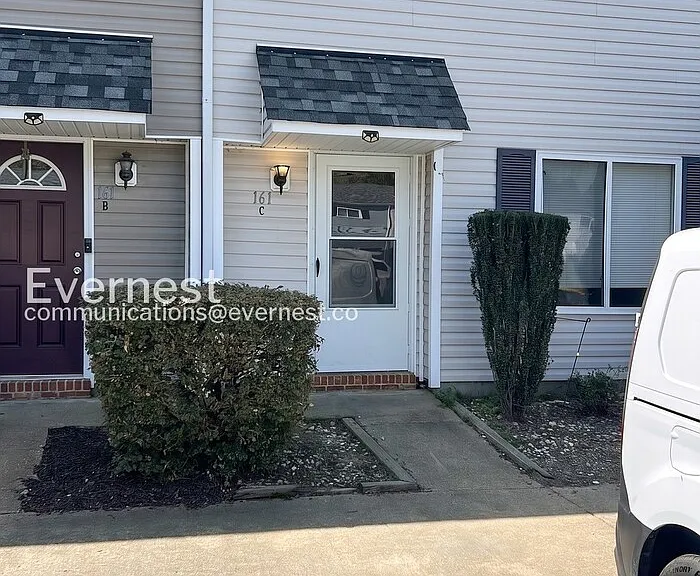 161 Jenness Ln — Photo 1