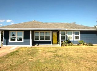 1118 W 11th St, Freeport, TX 77541