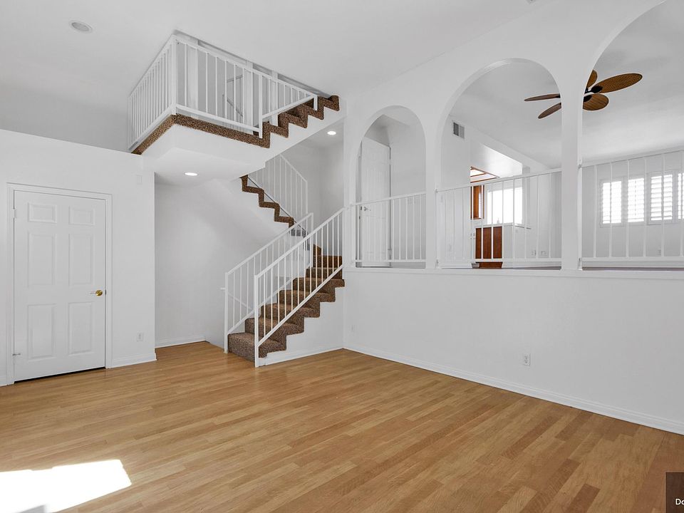 1st image of 17736 Superior St