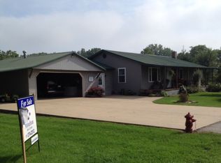 249 Rr 1, White Hall, IL 62092