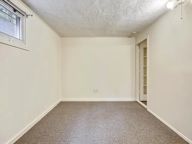 3503 E West Hwy — Photo 39