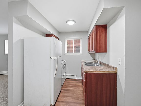 5th image of 6320 Beechmont Ave #1