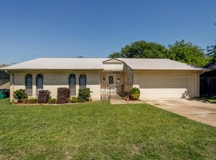 6505 Moonglow Ln, Watauga, TX 76148