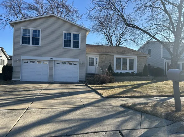 141 Green Meadows Dr, Glendale Heights, IL 60139
