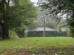 1646 E McLemore Ave, Memphis, TN 38106