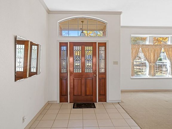 4th image of 514 Winged Foot Ln