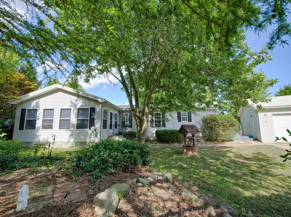 4065 S Lyons Rd, Lyons, MI 48851