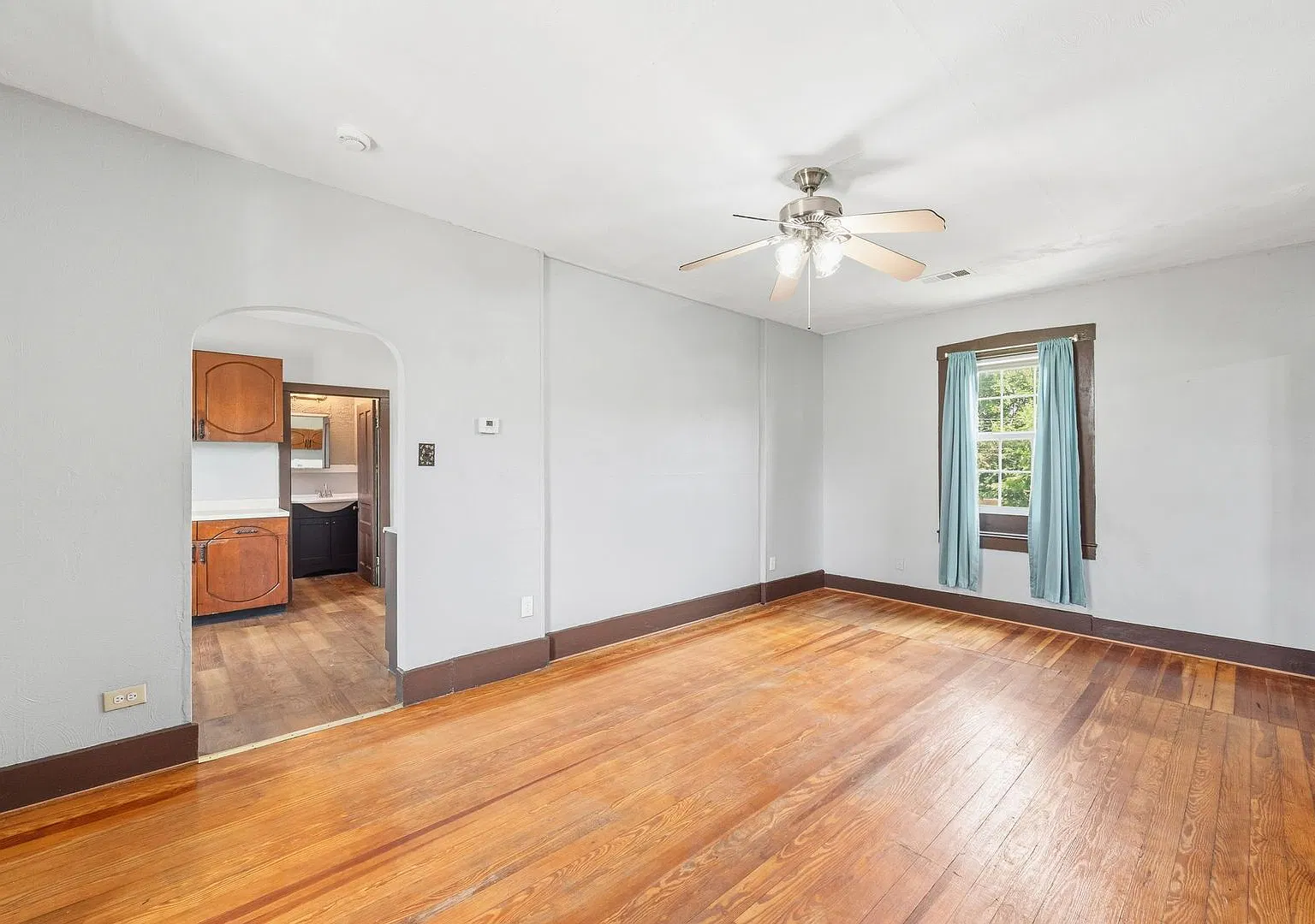 511 Schirmer St. — Photo 4