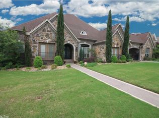 133 Manitou Dr, Maumelle, AR 72113