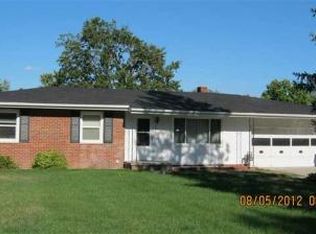 2783 Park Dr, Adrian, MI