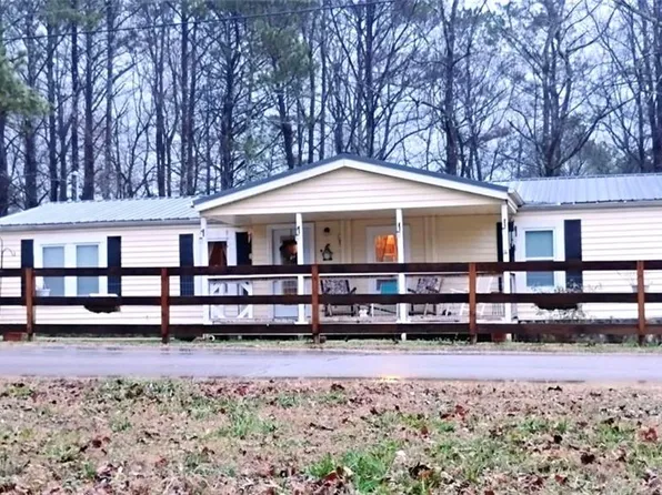 1075 Bartow St, Waleska, GA 30183