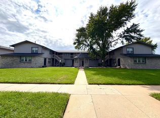 1705 E 24th Ave APT 10, Hutchinson, KS 67502