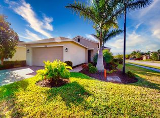 9793 SW Trumpet Tree Cir, Port Saint Lucie, FL 34987