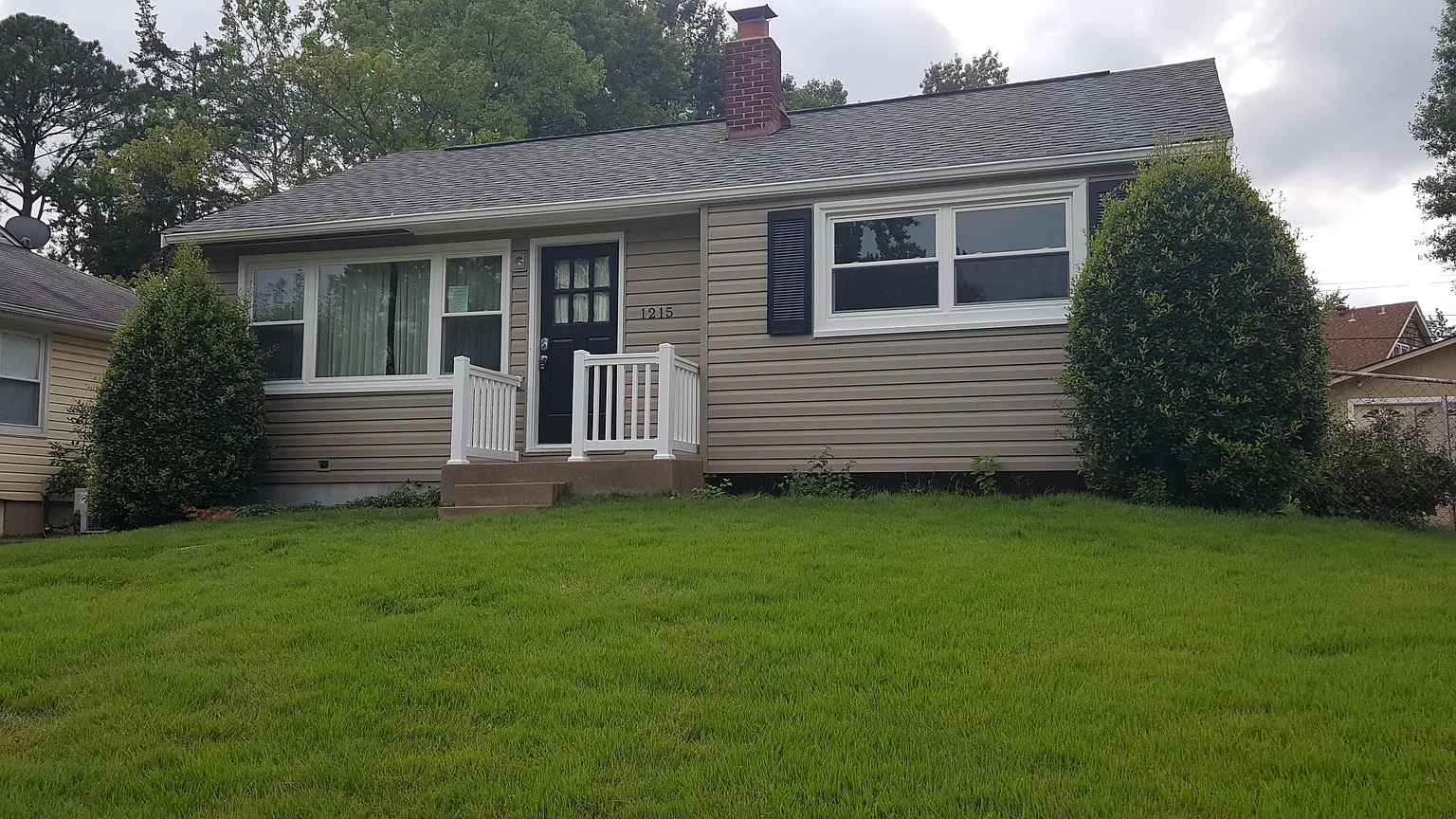 1215 Drayton Ave photo 1