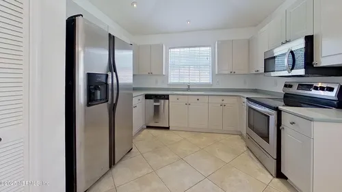 1140 N Hidden Cove Cir Photo 1