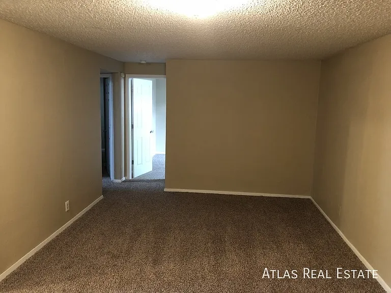 5495 N Eagle St — Photo 8
