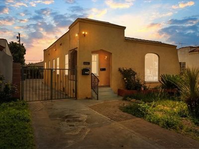 8950 Madison Ave, South Gate, CA, 90280