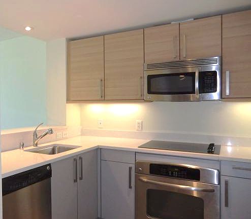 2nd image of 555 4th St Unit 401