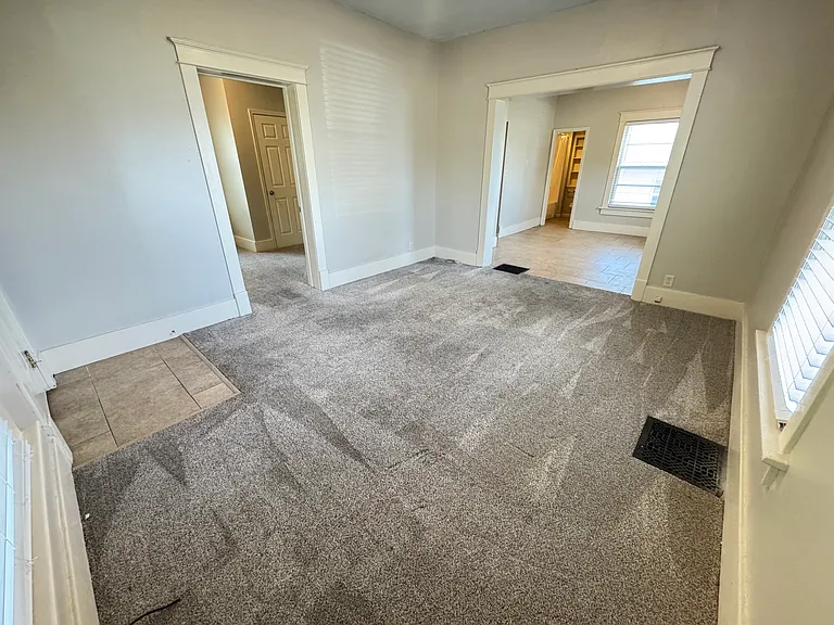 2344 Dudley St — Photo 4