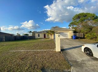 4218 Maserati St, Sebring, FL 33872