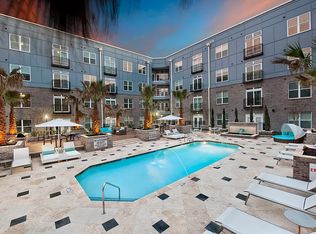 445 Meeting St #325, Charleston, SC 29403