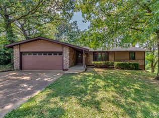 2548 Spring Forest Rd, Imperial, MO 63052
