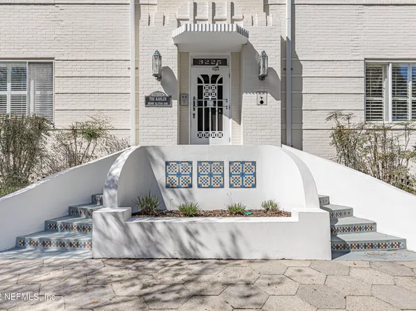 3225 ST JOHNS Avenue #B, Jacksonville, FL 32205
