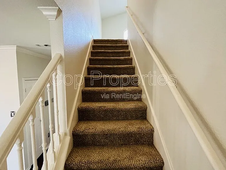 22622 Madison Park — Photo 22