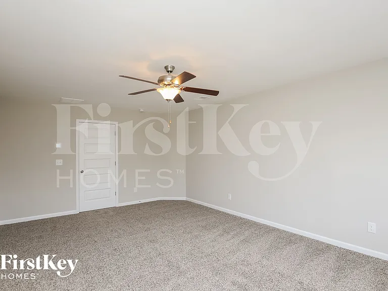 2102 Massey Ln — Photo 7