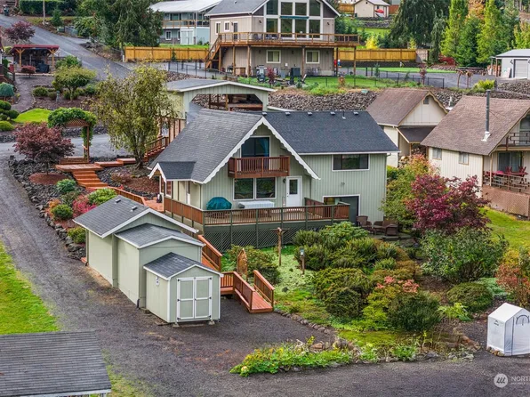 120 Lakeside Drive, Mossyrock, WA 98564