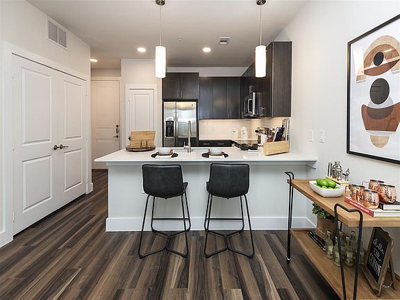2nd image of 7354 Harris Pkwy #3407518