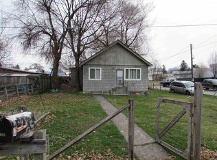 318 N Greenacres Rd, Greenacres, WA 99016