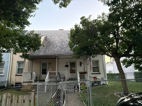 8 Broadship Rd, Dundalk, MD 21222