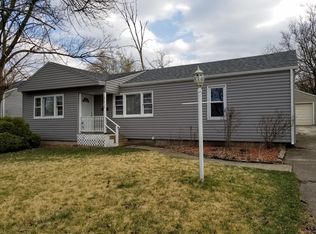 419 W Harding Rd, Lombard, IL 60148