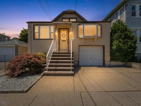 23 Inman Pl, North Arlington Boro, NJ 07031