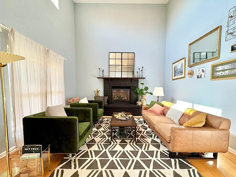 2025 Kentucky Ave — Photo 6