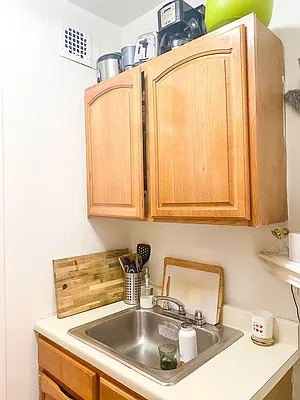 Rented by Charie Properties LLC | media 7