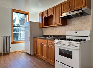 567 Morgan Ave #3, Brooklyn, NY 11222