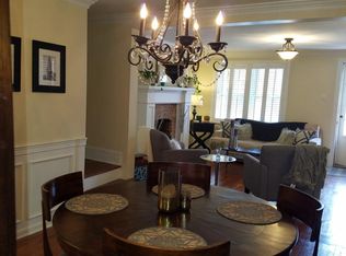 515 Roslyn Pl, Pittsburgh, PA 15232