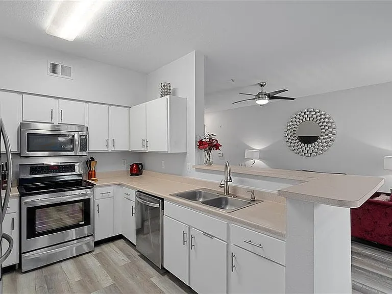 1810 E Palm Ave #1 — Photo 6