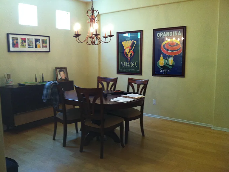 Dining room.