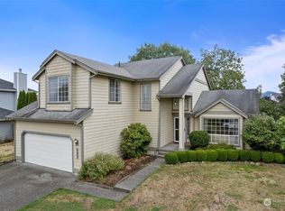 497 Blanchat Ct, Enumclaw, WA 98022